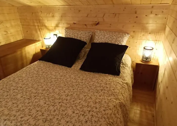 בית נופש Chalet En Perigord Vert